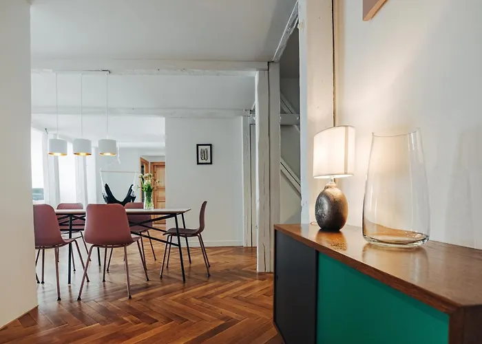 Constantine Apartments